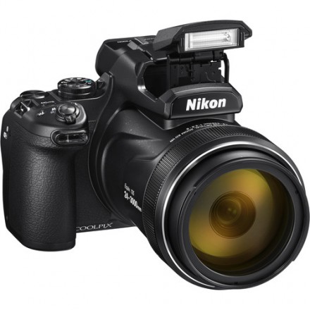 Цифр. фотокамера Nikon Coolpix P1000 Black Цифр. фотокамера Nikon Coolpix P1000 Black